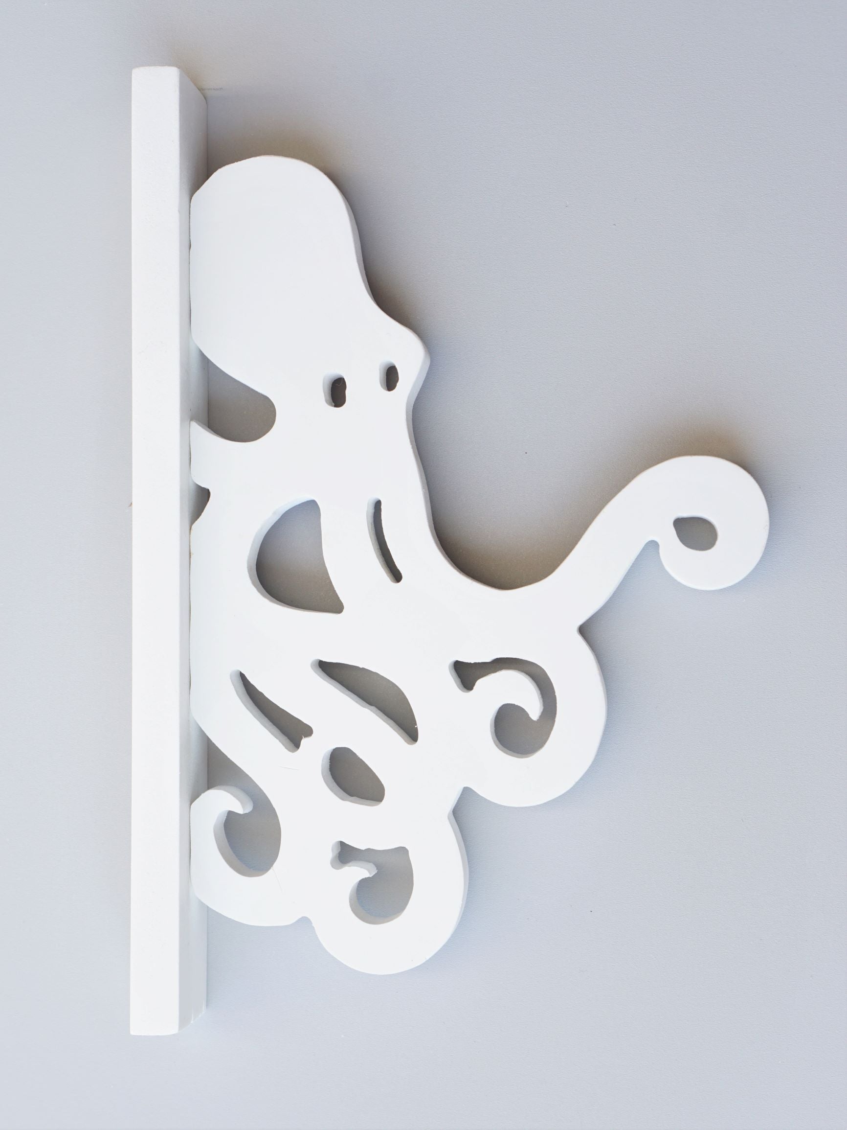 6 in. Paintable White PVC Decorative Indoor/Outdoor Octopus Hook