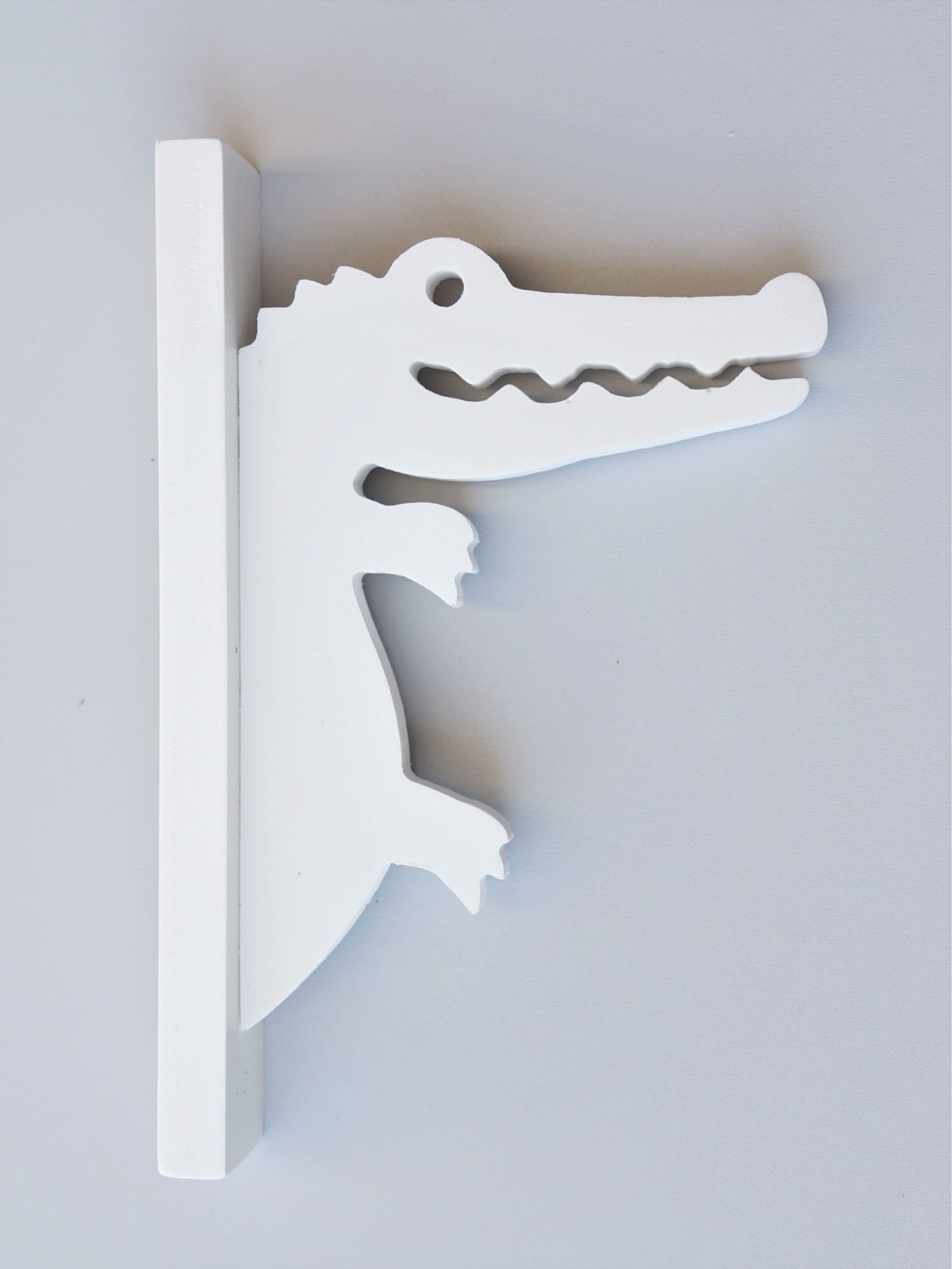 6 in. Paintable White PVC Decorative Indoor/ Outdoor Alligator Hook